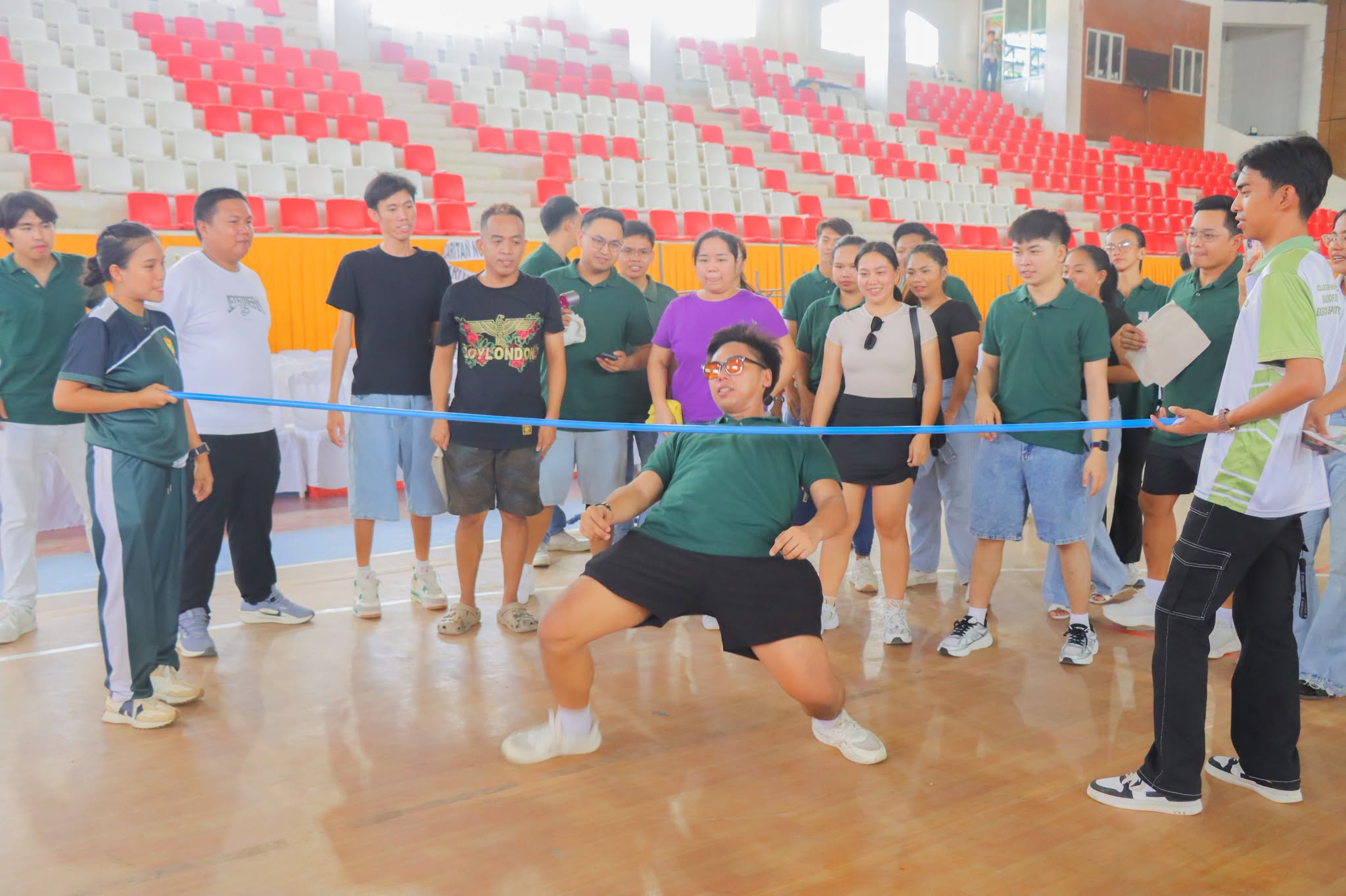 LARO NG LAHI CHAMPIONS  photo 5